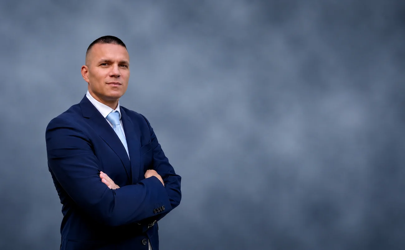 Boros Benő igazságügyi írásszakértő portréfotó